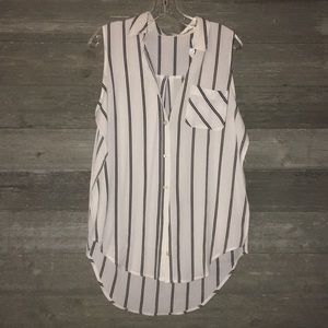 White & black button up tank